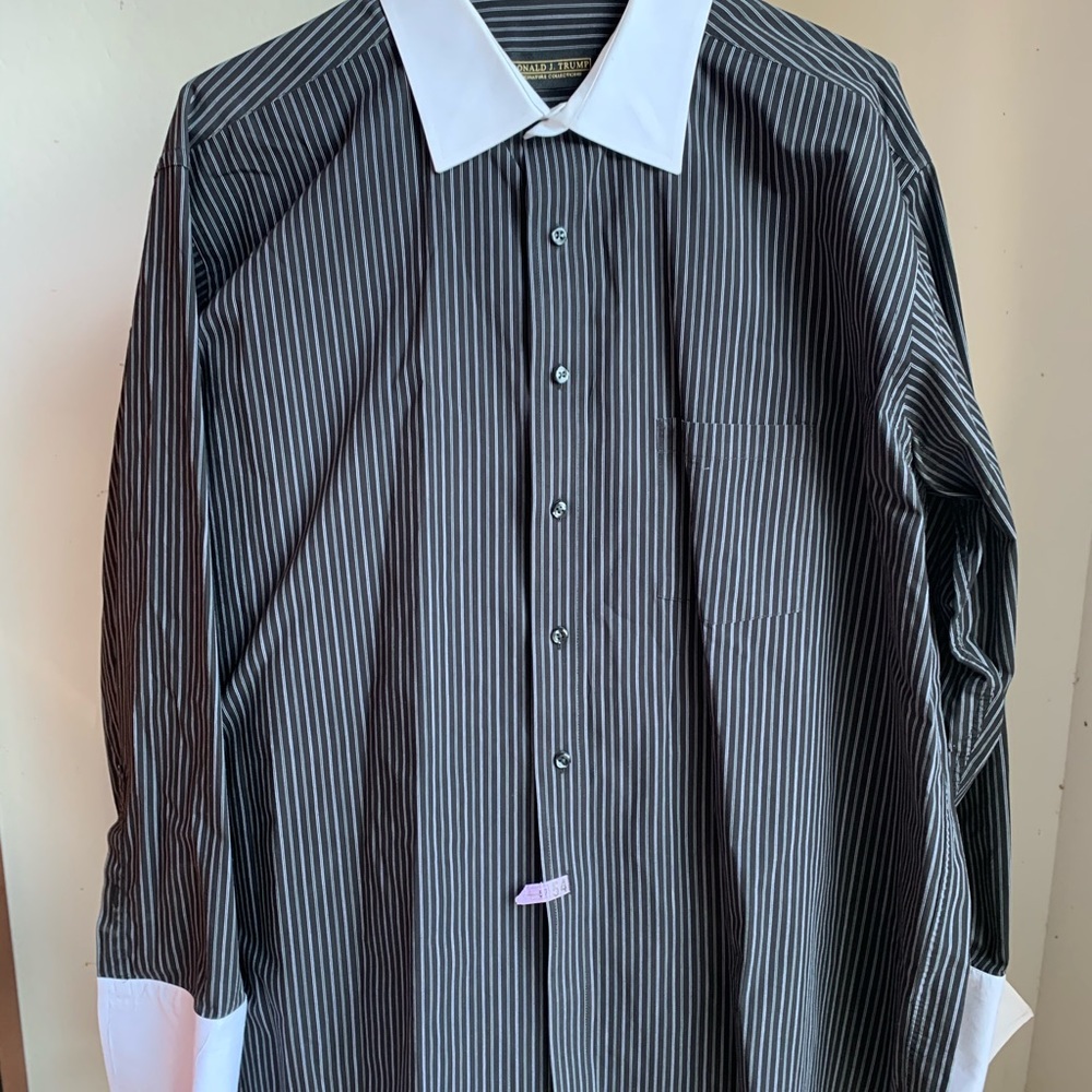Men’s striped button up